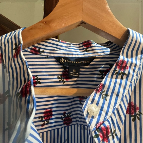 Women's Striped Floral Shirt - Picture 2 of 3